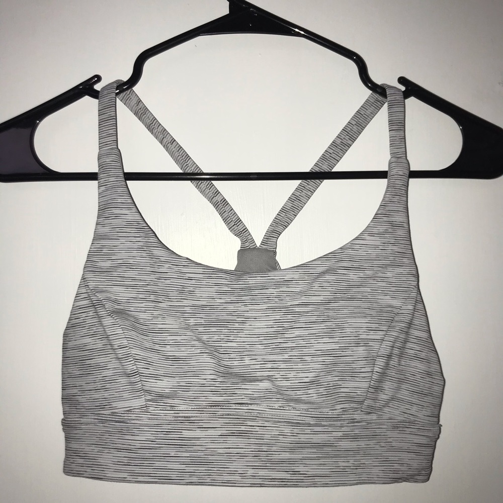 Lululemon Size 4 sports bra